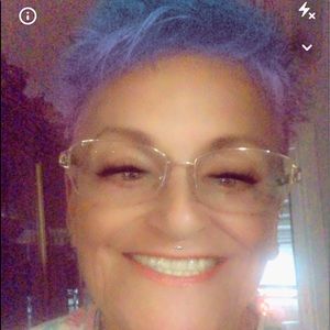 Meet your Posher, Joyce